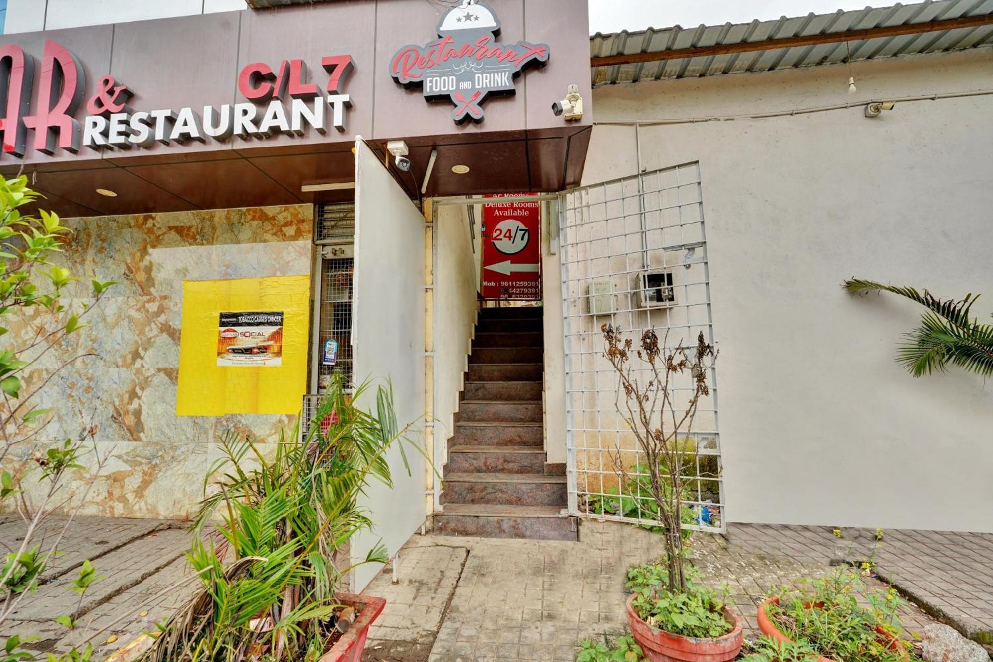 Hotel O Mg Boarding And Lodging Bangalore Exterior foto